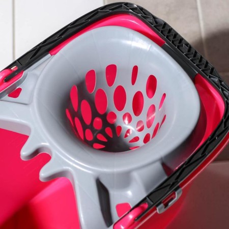 A rectangular bucket, 15 l, pug, with a drain and an exalted, the color of a mix-3