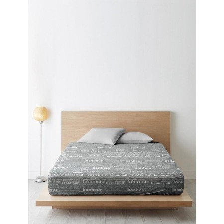 The sheet on the elastic band night is tender, calico, size 180x200x20 cm-1