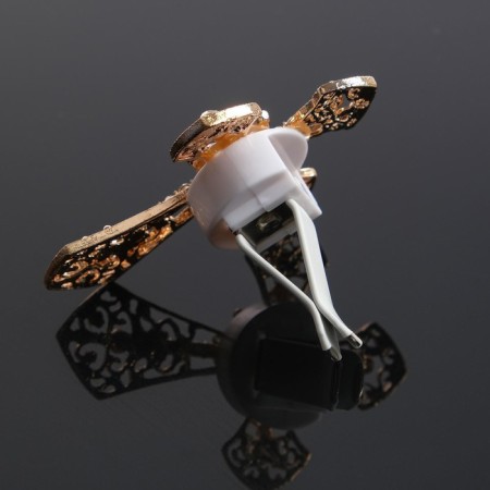 Decoration in a car deflector, cross-2