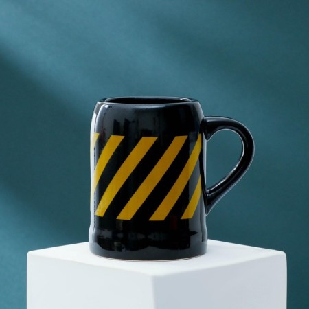 Beer mug with an opener is expensive to “use, if necessary,” 600 ml, ceramics-2