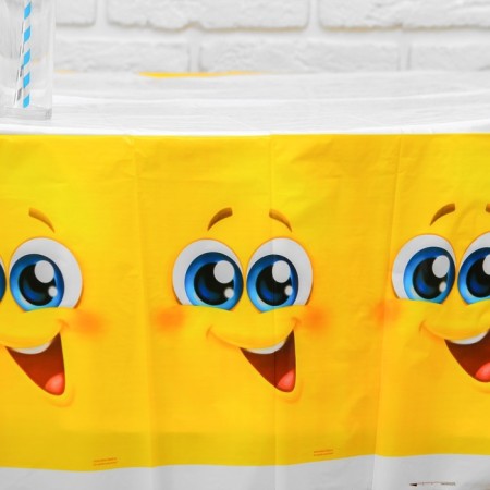 Single tablecloth “Smiley”, 180 x 137cm-3