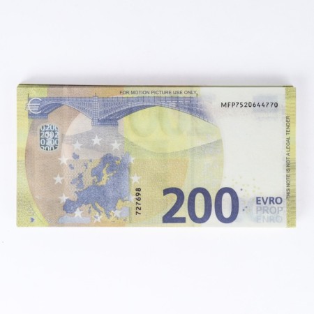 Pack of bills 200 euros-5