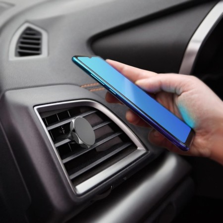 Cartage phone holder, magnetic in the deflector-1