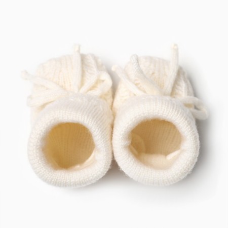 Baby booties, white color, size 9-11-1
