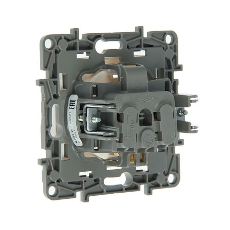LEGRAND ETIKA 672221, 16 A, single, hidden, with salary, white-1