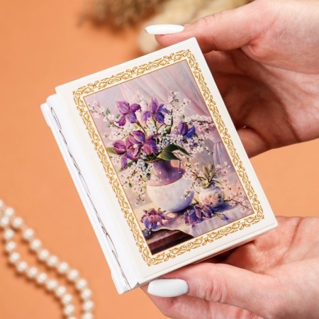 Casket "flowers in a vase", white, 8 × 10.5 cm, lacquer miniature-2