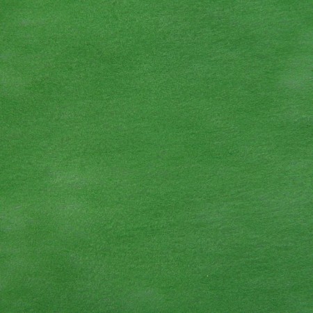 The felt is plain, green, 50 cm x 15 m-2