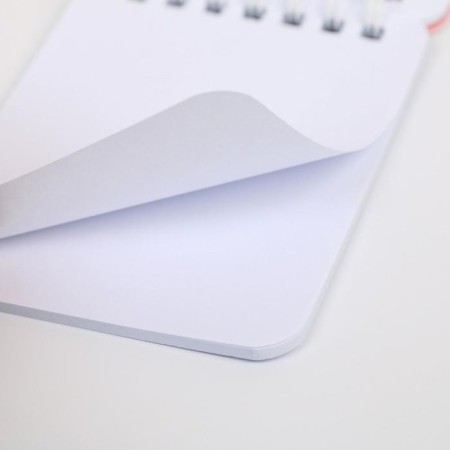 Set "with 8 meouts": notebook and pen Plastic-5