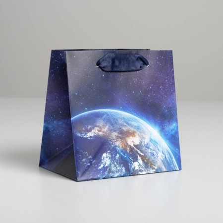Gift laminated square, packaging, “Cosmos”, 14 x 14 x 9 cm-1