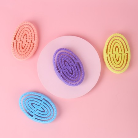 The comb is massage, oval, 11 × 7.2 cm, color mix-5