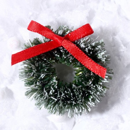 Decor "New Year's Wreath with a bow", a set of 3 pcs., Size 1 pc. -3 cm, the color is light green-3