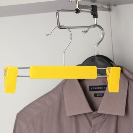 Shoulders for trousers and skirts with clamps, 23 × 13 cm, yellow color