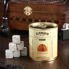 A set of stones for whiskey 