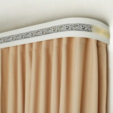 Three -cereal cornice 
