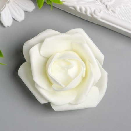 Decor for creativity "Dairy rose is magnificent" d = 7 cm