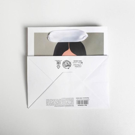 Gift Laminated Square, Packaging, Girl, 14 x 14 x 9 cm-5