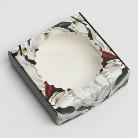 Box for Makarun with low sides, confectionery packaging "Magnolia", 11x 11x 3 cm