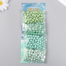 Set of beads for creativity 