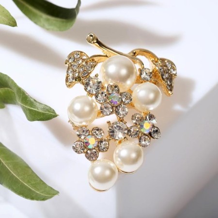 Brooch "Vinogram Bun" with flowers, rainbow color in gold