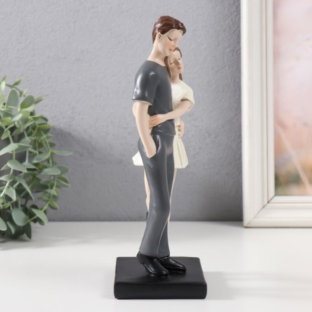 Souvenir Polystone "Lovers - Hugs" 10x7x21.5 cm-1