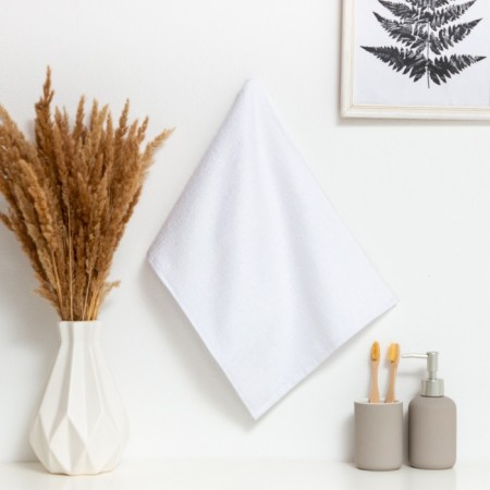 Trick Ethel towel color white 30x60cm, 350 g/m2, 70% cotton, 30% bamboo