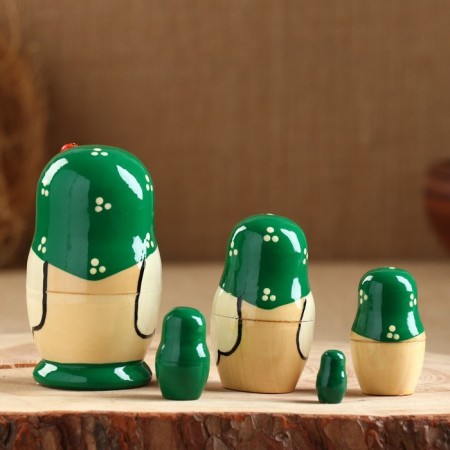 Matryoshka "God's cow", green dress, 5 puppet, 10-12 cm-9
