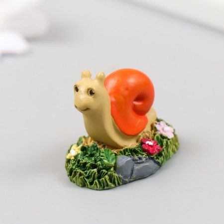 Figure for Florarium Polystone "Snail in a clearing" MIX 4x3x3.3 cm-1
