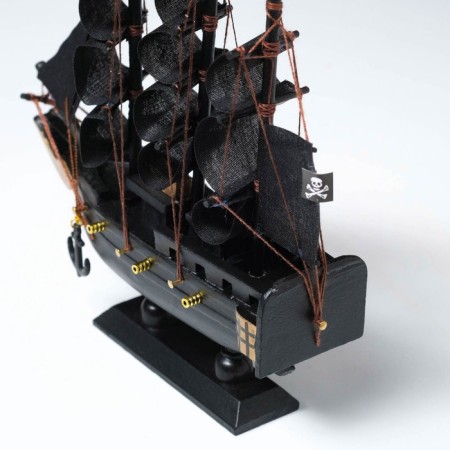 Ship Sixput Gangut, black sails, 16x4x15.5cm-3