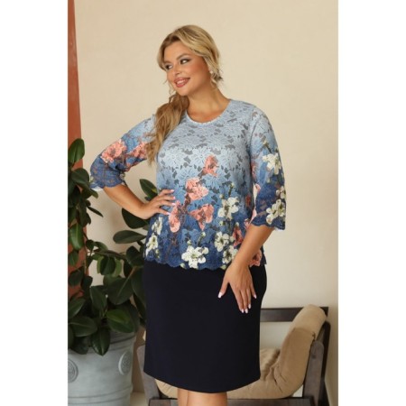 Women's dress, size 52-5