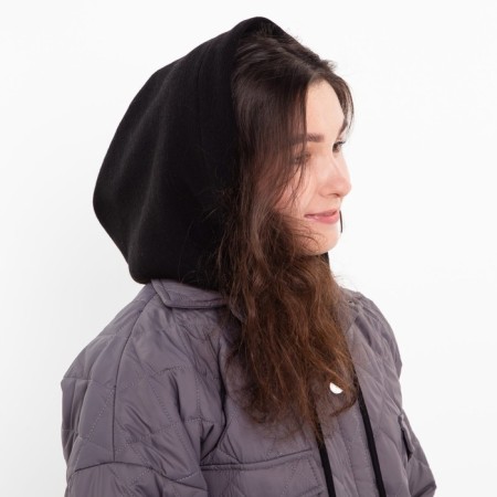 Hat (caper) female, black color, size 54-58-1