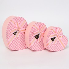 A set of boxes 3 in 1 heart 22*20*9/19*17*7.5/16*13.5*6 cm
