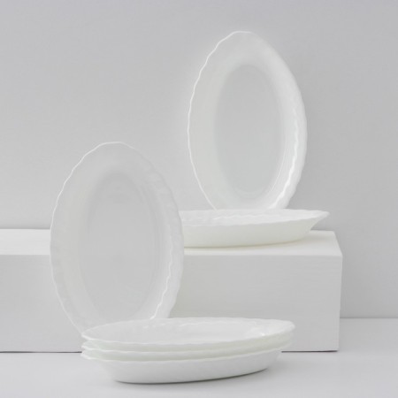 A set of oval plates Luminarc Trianon, D = 22 cm, glass ceramic, 6 pcs, white color