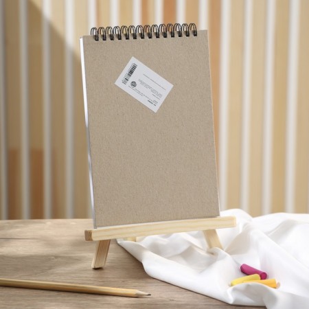 Sketchbook A5, 40 sheets of 190 g/m2 "Mona Lisa"-1
