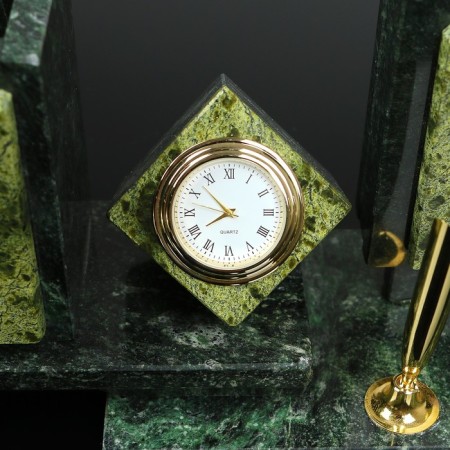 The desktop "Coat of arms with a clock", 30x10x13.5 cm, coil-2