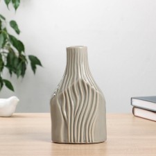 VAZA Ceramics Table 