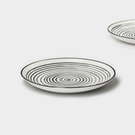 Набор тарелок десертных фарфоровых Magistro Hypnose, 20,5×2,5 см, 2 шт-3