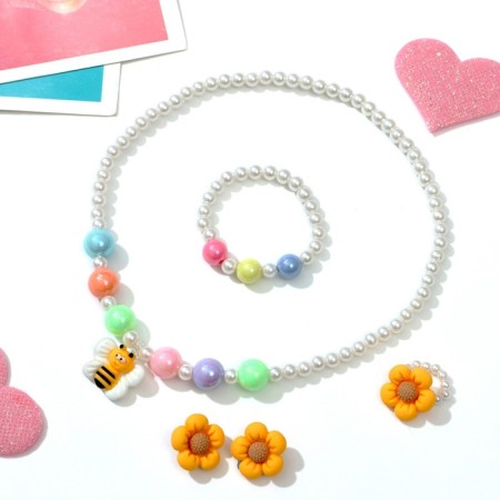 Set of children's “chosen” 4 subjects: clips, beads, bracelet, ring, bee, colored-2