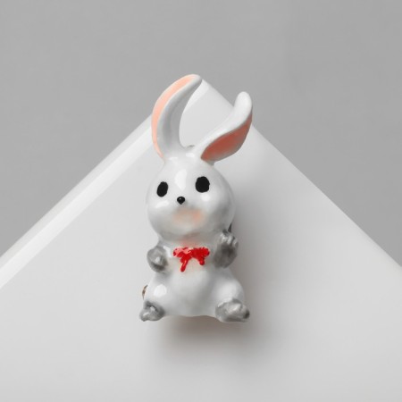 Brooch "Hare", color in gold