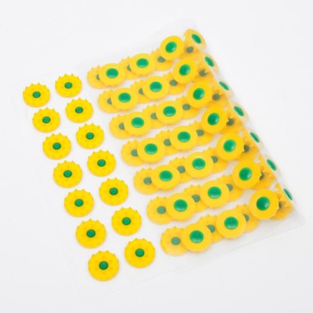 Kuznetsov applicator, 70 thorns, film, 23 x 32 cm.-3