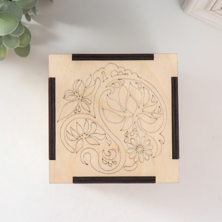 Casket-Cub for painting "Curls" 10.7x10.7x10.7 cm, plywood 6mm-2