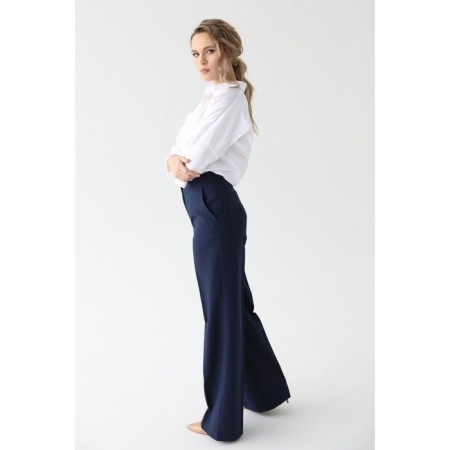 Pants are wide, size 44-2