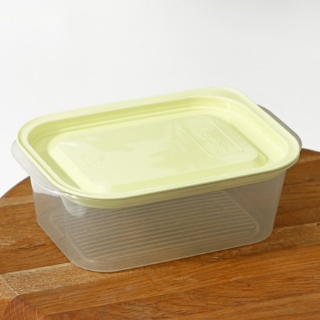 A container for products with a steam outlet, 500 ml, 16 × 11 × 5 cm, rectangular, color mix-12