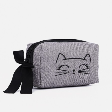 Cosmetic bag with a zipper, with a lining, the color is gray