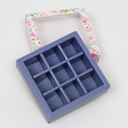 Box for 9 sweets with the shell "Spring" lilac, with a window, 13.7 x 13.7 x 3.5 cm-3