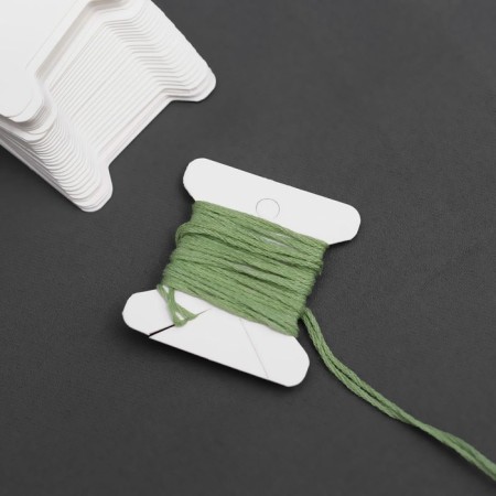 Organizer for threads with bobbins, 18 removable cells, 27 × 18 × 4.5 cm, the color is transparent-2