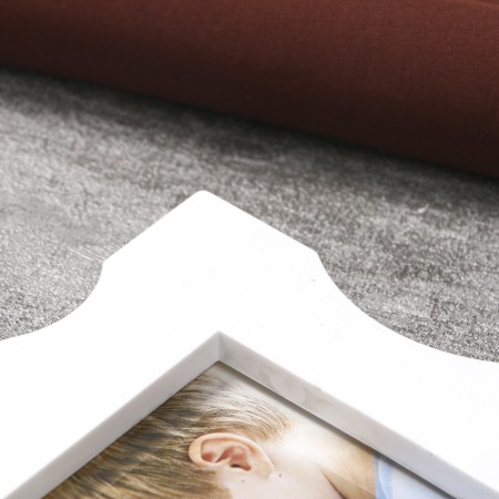 Photo frame plastic in 6 photos 4x5, 9x13, 10x15, 13x18 cm "Pattern" white 23x40.5x2 cm-2