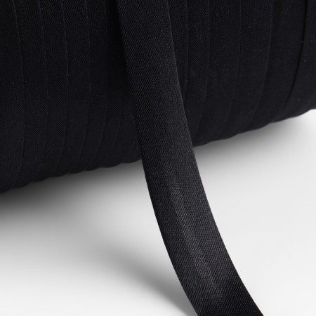 Stroke, satin, 15 mm × 132 ± 1 m, black color No. 9208-1