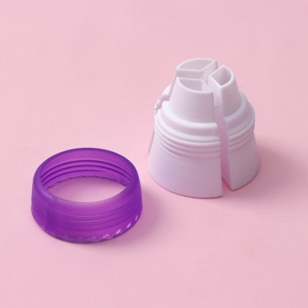 Confectionery set 12 items: 8 nozzles d = 3.7 cm, adapter d = 4 cm, 3 bag 22 × 32 cm, mix nozzles-4