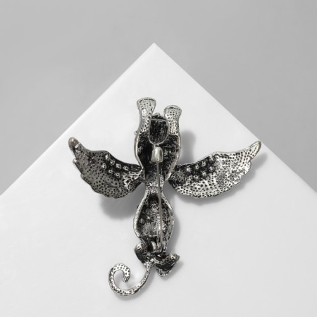 Manticore brooch, gray color in black silver-2