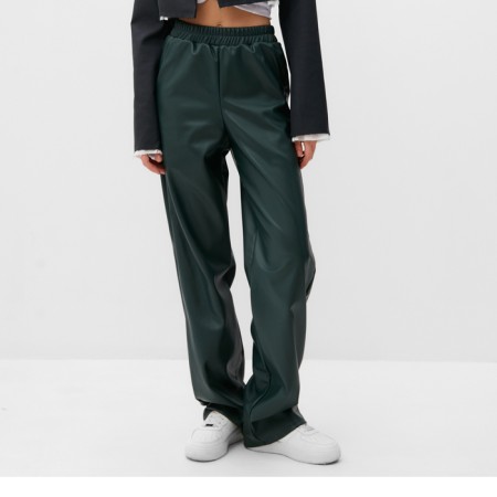 Women's leather pants Mist Bas, p. 44, green